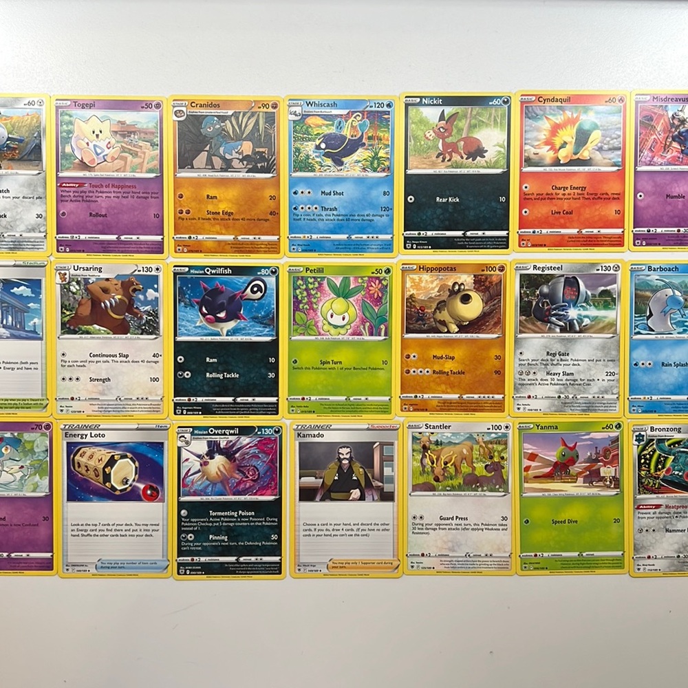 Pokémon Cards Lot